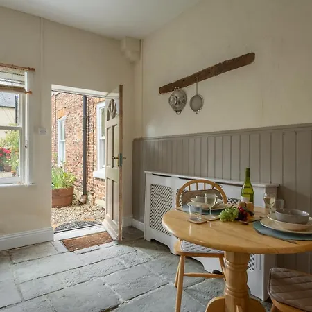Stable Cottage بيت للعطل Carthorpe